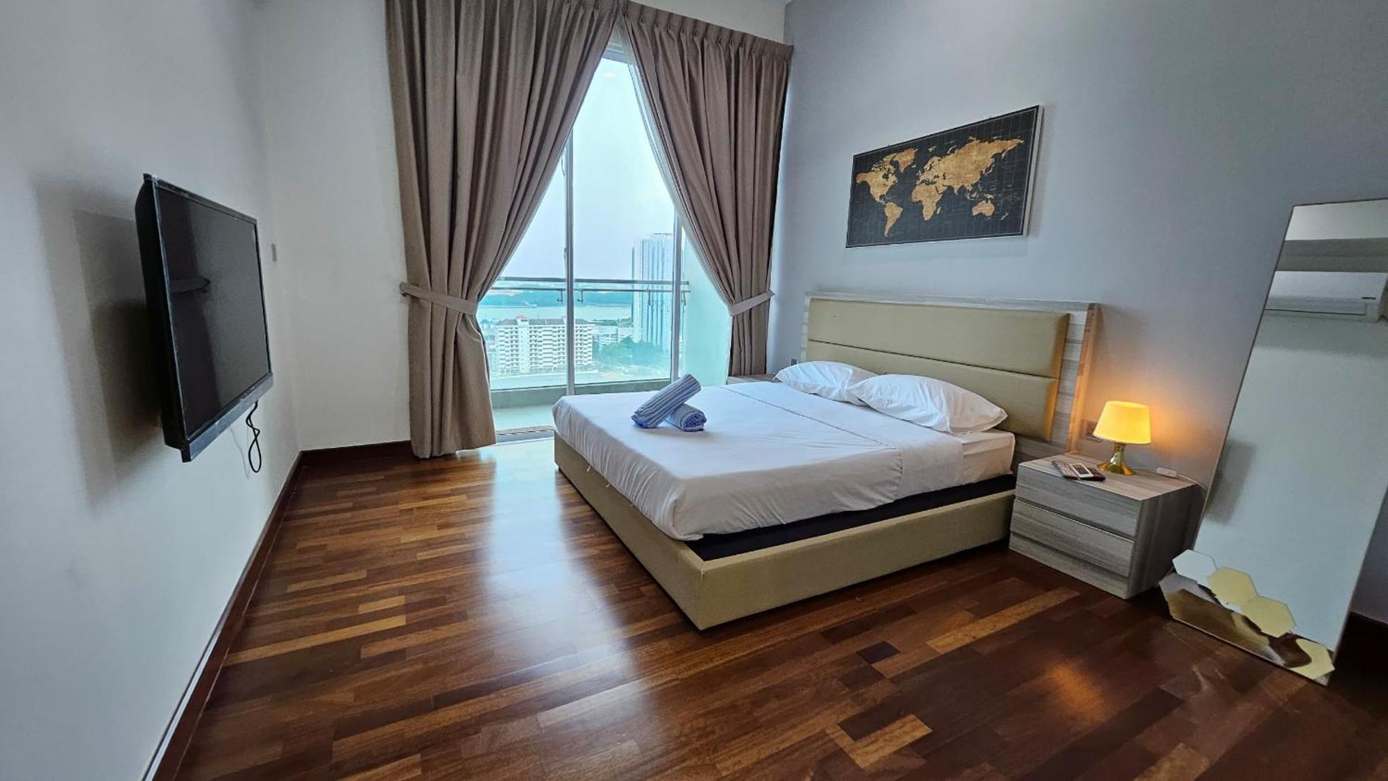 Paragon Suites Studios With Private Jacuzzi Near Ciq Rts Johor Bahru Kültér fotó