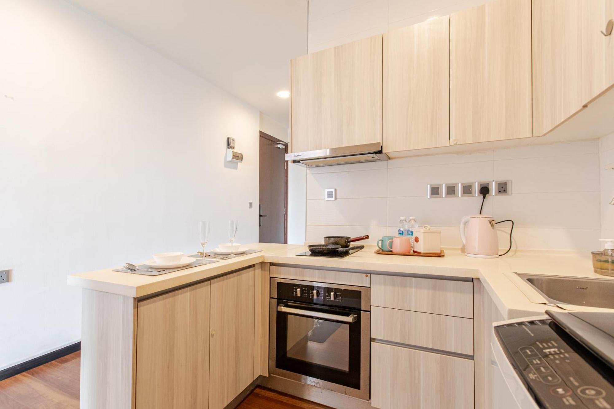 Paragon Suites Studios With Private Jacuzzi Near Ciq Rts Johor Bahru Kültér fotó